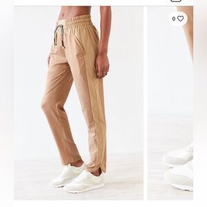 Without Walls Tan Drawstring Trouser Cropped Track Pant Size Small